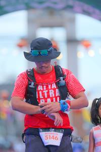 BIB: 5146
                            <button type="button" onclick="openModal(21766618)" class="btn btn-primary btn-sm float-right btn-popup" data-toggle="modal" data-target=".modal-high-quality">
                        <i class="fas fa-shopping-cart"></i> Add to Cart
                    </button>
                                            <button type="button" onclick="isThisMe(21766618, true)" class="btn btn-success btn-sm float-right btn-popup btn-isme hidden" data-toggle="tooltip" data-placement="bottom" title="นี่คือรูปของคุณใช่ไหม คลิกที่นี่เพื่อเอาเข้าอัลบั้ม">
                        <i class="fas fa-plus"></i> Add to album
                    </button>
                    <button type="button" onclick="isThisMe(21766618, false)" class="btn btn-warning btn-sm float-right btn-popup btn-isnotme hidden">
                        <i class="fas fa-ban"></i> Remove from album
                    </button>